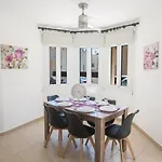 Ariella Villa *